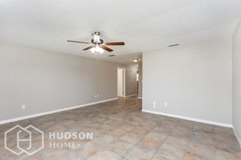 2948 2950 ST JOHN DR Unit 2 2 Beds Duplex/Triplex for Rent - Photo Gallery 5