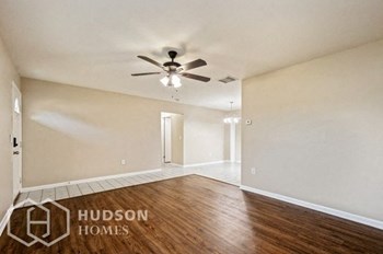 Hudson Homes Management Single Family Homes - 4226 Ann Way, Sarasota, FL, 34232 - Photo Gallery 5