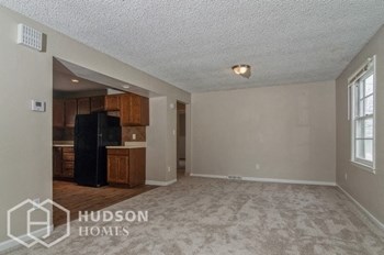 Hudson Homes Management Single Family Homes - 48 Awood Place, Unit 1, Cheektowaga, NY, 14225 - Photo Gallery 4