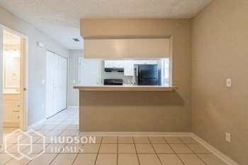 Hudson Homes Management Hudson Homes Management Single Family Home For Rent Pet Friendly 6115 Oak Cluster Circle Tampa FL 33634 2 bedrooms 2.5 bathrooms ceiling fans refrigerator laundry room attached garage screened porch fenced yard - Photo Gallery 5