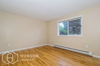 802 PARR MEADOW DR 2 Beds House for Rent - Photo Gallery 6