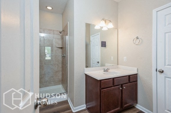 Hudson Homes Management Single Family Homes - 10602 Blithe Oak Ct, Tomball, TX, 77375