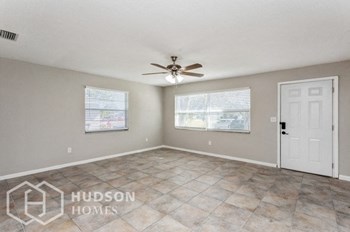 2948 2950 ST JOHN DR Unit 2 2 Beds Duplex/Triplex for Rent - Photo Gallery 6