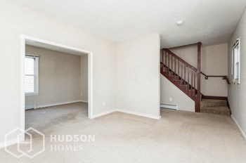 298 BRADLEY ST 2 Beds House for Rent - Photo Gallery 5