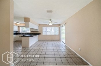 Hudson Homes Management Single Family Home For Rent Pet Friendly - 317 Se Dalva Ave, Port St Lucie, FL, 34984 - Photo Gallery 6