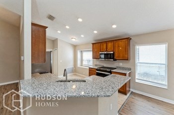 Hudson Homes Management Single Family Homes - 33339 Irongate Dr, Leesburg, FL 34788 - Photo Gallery 6