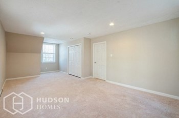 Hudson Homes Management Single Family Home For Rent Pet Friendly 34 Kent Rd Westminster MA 01473 3 bedrooms 2 bathrooms carpet stainless steel appliances dishwasher refrigerator microwave basement fireplace - Photo Gallery 11