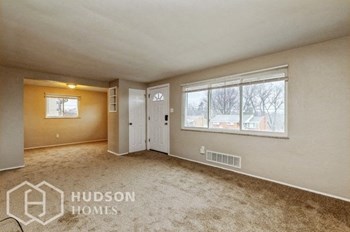 Hudson Homes Management Single Family Homes – 5044 Leona Dr, Pittsburgh, PA 15227 - Photo Gallery 5