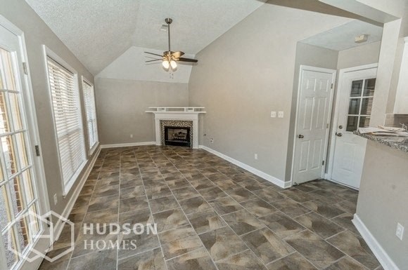 Hudson Homes Management Single Family Home 7702 Shadow View Cv, Arlington, TN 38002, USA
