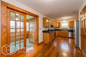 Hudson Homes Management Hudson Homes Management Single Family Home For Rent Pet Friendly remodeled kitchen remodeled bathroom beautiful 777 West Street Whiteland IN 46184 - Photo Gallery 6