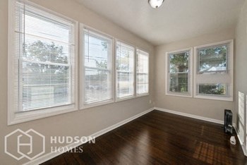 Hudson Homes Management Single Family Home – 1014 Roselle St Unit 2 For Rent - Photo Gallery 12