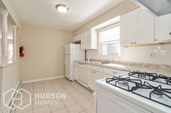 For Rent Hudson Homes Management - 132 JUDY DR UNIT 2 - Photo Gallery 8