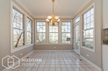 Hudson Homes Management Single Family Home For Rent Pet Friendly remodeled kitchen remodeled bathroom beautiful lawn spacious vaulted ceiling island kitchen granite patio ceramic tile  2117 FARGO BOULEVARD GENEVA Illinois 60134 - Photo Gallery 9