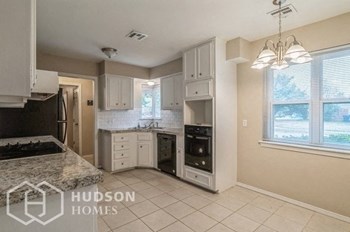 Hudson Homes Management Single Family Home For Rent Pet Friendly - Photo Gallery 5