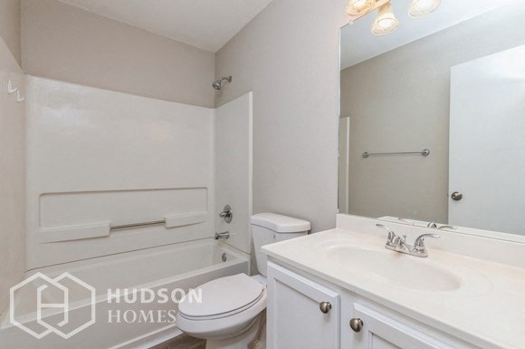 Hudson Homes Management Single Family Homes - 8231 Heights Valley, Converse, TX, 78109