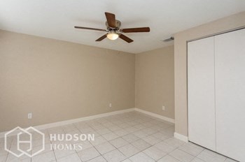 Hudson Homes Management Single Family Home For Rent Pet Friendly  - 8908 High Ridge Ct, Tampa, FL 33634 - Photo Gallery 7