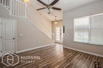 Hudson Homes Management Single Family Homes Hudson Homes Management Single Family Homes - 107 LISA LOOP, WINTER SPRINGS, FL 32708 - Photo Gallery 3