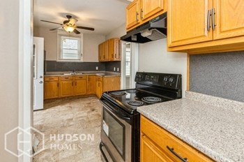 Hudson Homes Management Single Family Homes - 127 Exchange Street, Colonie, NY, 12205 - Photo Gallery 6