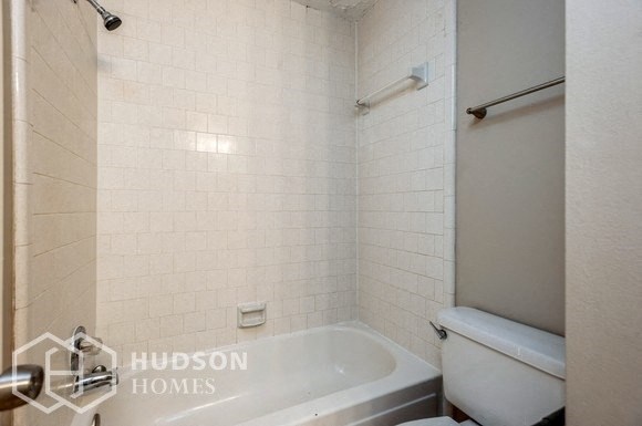 Hudson Homes Management Single Family Homes - 1610 Jo Ann Ln, Sugar Land, TX, 77498