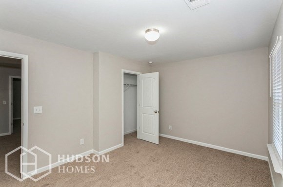 Hudson Homes Management Single Family Home 301 High Water Ct, Acworth, GA 30102, USA