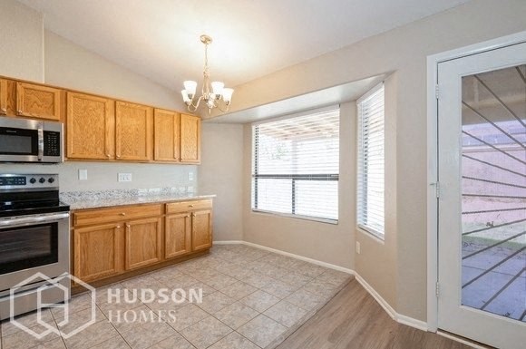 Hudson Homes Management Single Family Homes - 3134 E John Cabot Dr, Phoenix, AZ, 85032