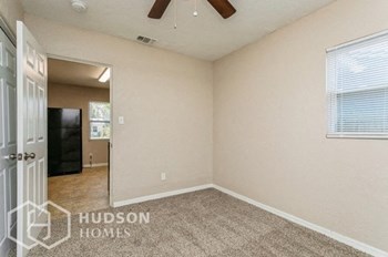 Hudson Homes Management Single Family Homes – 4125 7Th Ave N, Saint Petersburg FL, 33713 - Photo Gallery 2