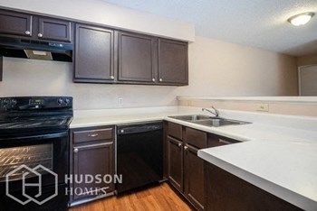 Hudson Homes Management Hudson Homes Management Single Family pet friendly - Photo Gallery 4