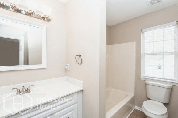 Hudson Homes Management Single Family Home 4712 Morrowood Ln, Charlotte, NC 28216, USA