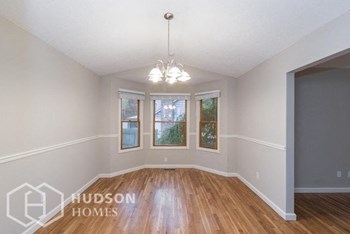 Hudson Homes Management Hudson Homes Management Single Family Home For Rent Pet Friendly 5330 Willow Ln Sheffield Lake OH 44054 3 bedrooms 3 bathrooms stainless steel appliances microwave dishwasher refrigerator laundry room tub ceiling fan office space bar area fireplace walk in closets porch basement attached garage - Photo Gallery 5