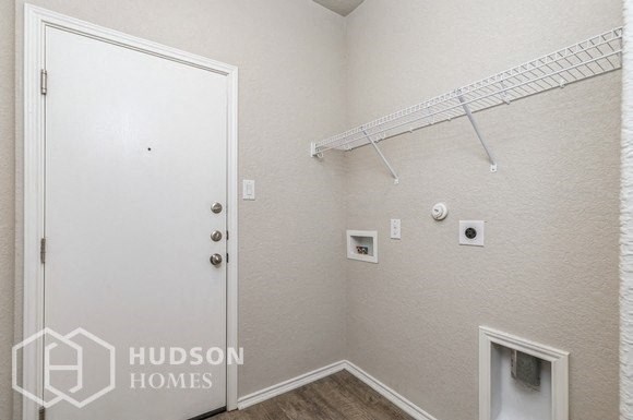Hudson Homes Management Single Family Homes - 7115 Quarter Moon, Converse, TX, 78109
