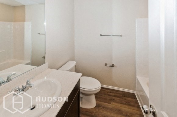 Hudson Homes Management Single Family Home For Rent Pet Friendly Home For Rent 724 Autumnwood Way