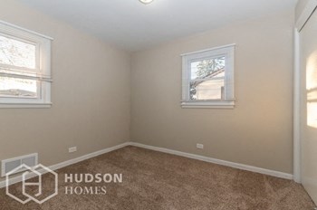 Hudson Homes Management Single Family Home For Rent Pet Friendly 8039 Sayre Ave Burbank IL 60459 3 bedrooms 1 bathroom carpet dishwasher refrigerator microwave back patio detached garage - Photo Gallery 9