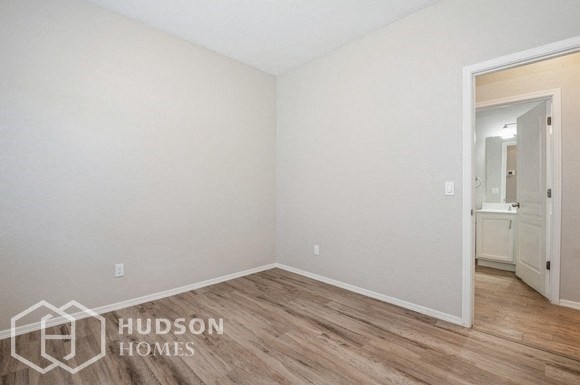 Hudson Homes Management Single Family Homes - 1401 W Fremont Rd, Phoenix, AZ 85041