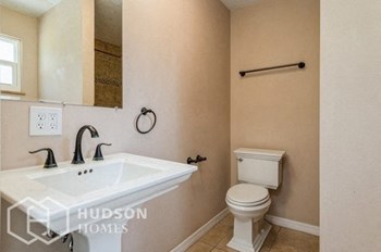 Hudson Homes Management Single Family Homes - Photo Gallery 11