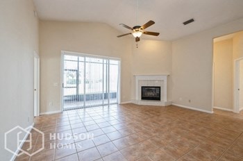 Hudson Homes Management Single Family Home For Rent Pet Friendly  - 1588 Lakeway Dr, Orange Park, FL, 32003 - Photo Gallery 9
