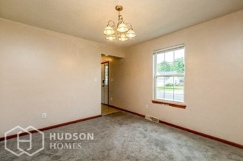 Hudson Homes Management Single Family Homes- 227 BEACHWOOD DR, YOUNGSTOWN, OH 44505 - Photo Gallery 9