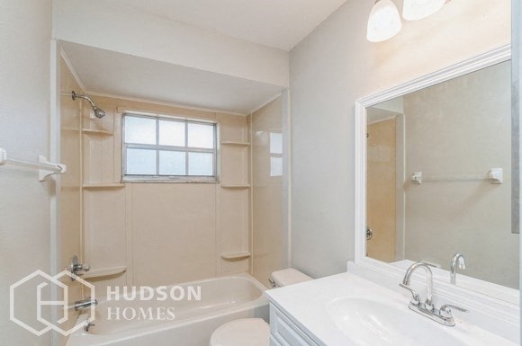 Hudson Homes Management Single Family Homes- 2701 Lakewood Ln, Eustis, FL 32726