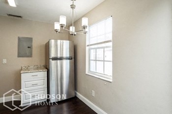 Hudson Homes Management Single Family Homes- 328 N E St, Lake Worth, FL 33460 - Photo Gallery 9