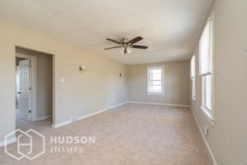 Hudson Homes Management Hudson Homes Management Single Family Home – 573 Taylor Ave For Rent - Photo Gallery 4