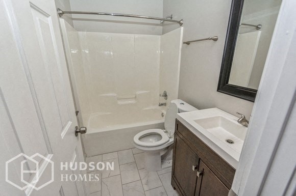 Hudson Homes Management Single Family Home 7702 Shadow View Cv, Arlington, TN 38002, USA