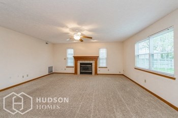 Hudson Homes Management Hudson Homes Management Single Family Home For Rent Pet Friendly remodeled kitchen remodeled bathroom beautiful 777 West Street Whiteland IN 46184 - Photo Gallery 2