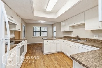 Hudson Homes Management Single Family Home For Rent Pet Friendly  - 8161 Crosswind Rd, Jacksonville, FL, 32244 - Photo Gallery 9