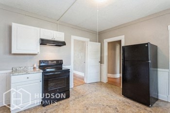 100 Union St Unit 3 3 Beds House for Rent - Photo Gallery 13