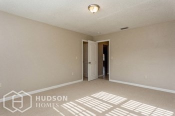 Hudson Homes Management Single Family Homes- 10205 Turkey Oak Dr, New Port Richey, FL 34654 - Photo Gallery 16