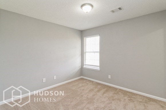 Hudson Homes Management Single Family Home For Rent Pet Friendly remodeled kitchen remodeled bathroom beautiful 106 Pin Oak Trl Villa Rica GA 30180