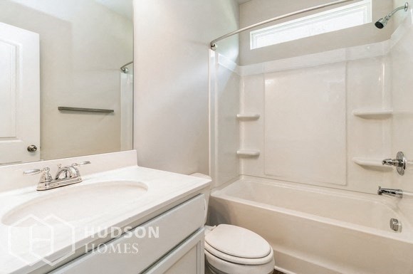 Hudson Homes Management Single Family Home For Rent Pet Friendly 347 Courtland Ct Kannapolis NC 28081 3 bedrooms 2 bathrooms ceiling fan dishwasher microwave refrigerator attached garage back yard