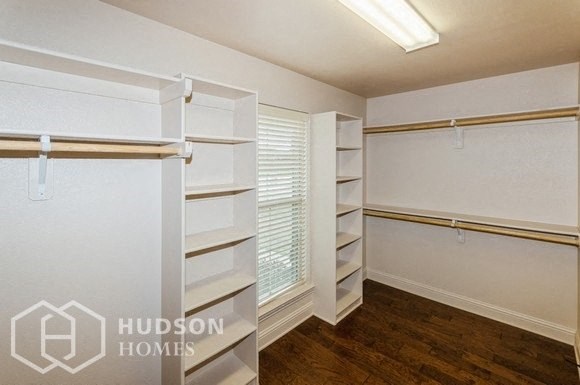 Hudson Homes Management Single Family Home For Rent Pet Friendly remodeled kitchen remodeled bathroom beautiful 121 Windermere St	Waxahachie TX	75165