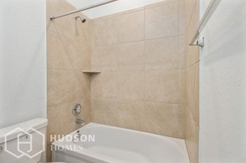 Hudson Homes Management Single Family Homes - Photo Gallery 8