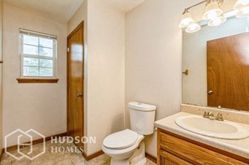 Hudson Homes Management Single Family Homes- 227 BEACHWOOD DR, YOUNGSTOWN, OH 44505 - Photo Gallery 10