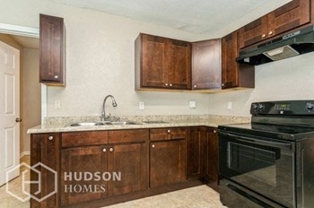 Hudson Homes Management Single Family Homes – 4125 7Th Ave N, Saint Petersburg FL, 33713 - Photo Gallery 7